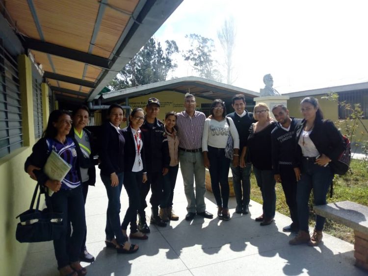 Minec Trujillo retiró químicos del liceo Antonio Sánchez Pacheco en Pampanito