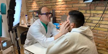 Rufo Chacón ha ido reaccionando bien a su proceso médico en España