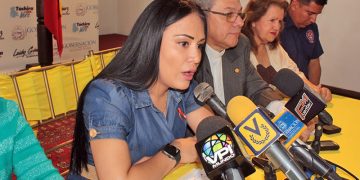 Laidy Gómez: “Un nuevo CNE y condiciones electorales claras serian alternativas para  avanzar en solución de la crisis en Venezuela”
