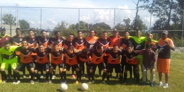 Kuikas de Trujillo a la acción en categoría libre