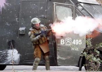 Policía de Chile evitó que socorristas auxiliaran a manifestante agónico: organismo de DDHH