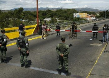 Colombia ordena cierre de fronteras por “seguridad” ante paro nacional contra Duque