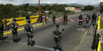 Colombia ordena cierre de fronteras por “seguridad” ante paro nacional contra Duque