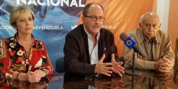 MAS llamó al Gobierno y sector de la oposición a “rectificar y asumir la vía electoral”