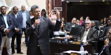 Ramos Allup: “Bancada del PSUV quiere trancar designación de rectores del CNE”