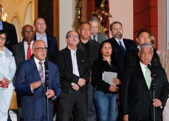 Acuerdo de la Mesa de diálogo: Exoneran impuestos a productos importados