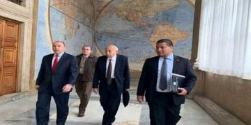 Mesa de diálogo nacional entregó carta al papa Francisco