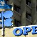 OPEP acuerda nuevos recortes de producción frente afrágil demanda mundial