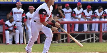 Cardenales vuelan al nivel de Águilas