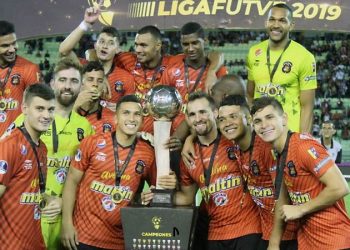 Caracas suma otra estrella en el rentado nacional