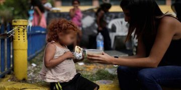 Desnutrición infantil en Venezuela: Una dura batalla