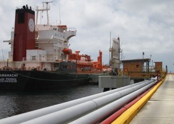 Estados Unidos sanciona seis tanqueros petroleros venezolanos