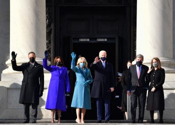 Comienza la ceremonia de investidura de Joe Biden y Kamala Harris