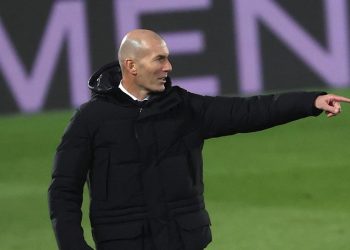 Zidane dirigirá al Real Madrid en Pamplona