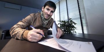 El Barcelona niega que haya filtrado el contrato de Messi y demandará a ‘El Mundo’
