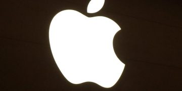 Consumidores de Italia demandan a Apple por obsolescencia programada
