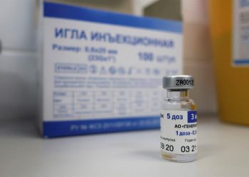 Rusia inicia los análisis clínicos de una vacuna de una sola dosis