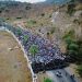 Caravana migrante hondureña permanece varada en el este de Guatemala