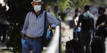 Un tribunal peruano acusa a Bill Gates, Soros y Rockefeller de crear la covid-19