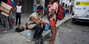 Pedir para vivir, otra fotografía de la crisis venezolana
