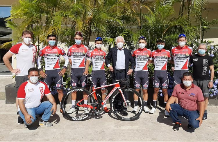 El grupo italiano llegó a San Cristóbal con el Team Managet del equipo Gianni Savio