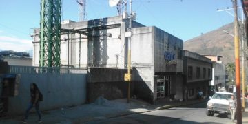 Suscriptores de Cantv preguntan por el “Plan fibra óptica va al hogar”