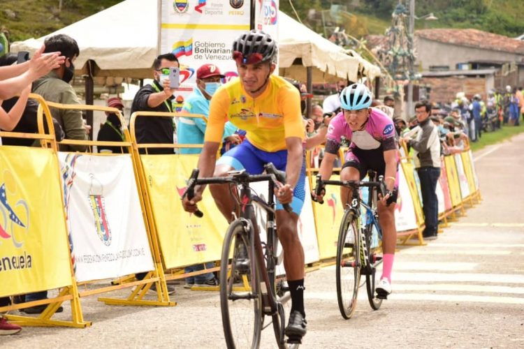 Roniel Campos vive su mejor momwnto en el ciclismo