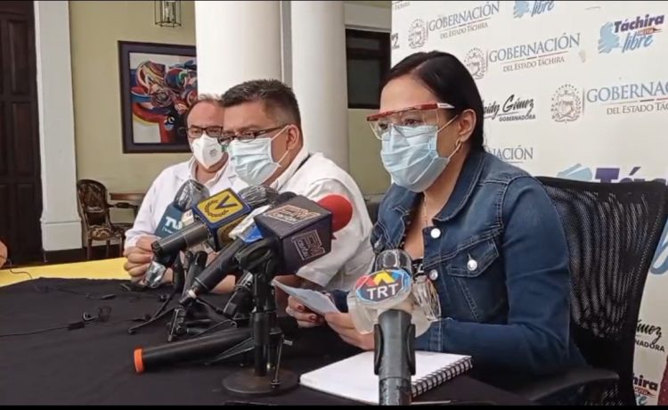 Laidy Gómez hizo un llamado de alerta por el incremento de casos COVID-19 en red hospitalaria dependiente de su gobierno. Cortesía Luzfrandy Contreras
