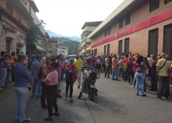 En juego presente y futuro de Venezuela: “Cuarentena radical” vs “presión popular de calle”