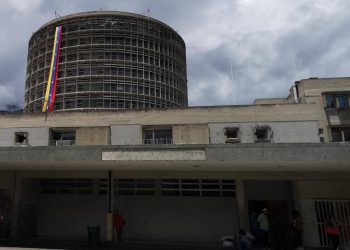 Robaron en la Unidad de Diálisis del Hospital Centinela IAHULA