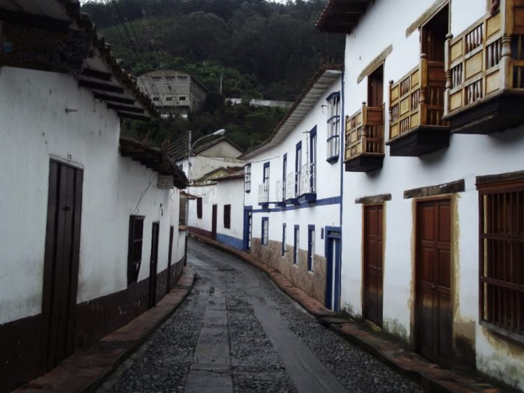 Calles de Jajó, donde se filmó "El Desertor"