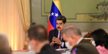 Maduro pide a Guterres reanimar el diálogo con Guyana por disputa territorial