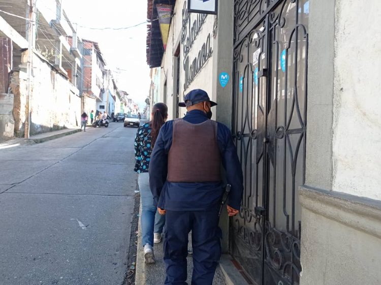 Funcionarios civiles y policiales vigilan cumplimiento de cuarentena en Boconó