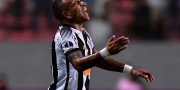 Otero da positivo por covid y será baja en el Corinthians