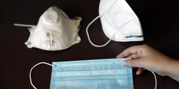 Las mascarillas ayudan a controlar los contagios de covid, según un estudio