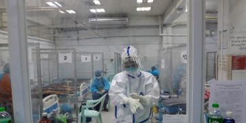 La pandemia empieza el año con una cifra récord de casi 14.000 muertes al día