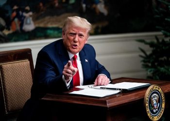 Trump considera «absolutamente ridículo» la apertura de otro juicio político