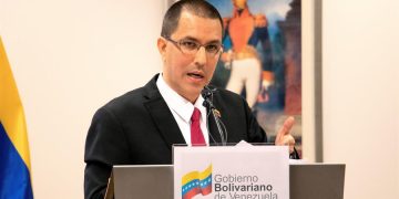 Venezuela acusa a Guyana de persistir en la confrontación por la zona en disputa