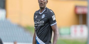 Sergio Córdova se estrenó como goleador en la Bundesliga esta temporada