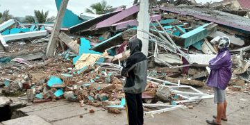 Indonesia busca supervivientes del seísmo que ha dejado al menos 34 muertos