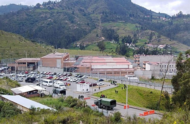Fotografía cedida por El Nuevo Tiempo Cuenca que muestra una vista general de la cárcel de Turi en Cuenca (Ecuador). EFE/ El Nuevo Tiempo Cuenca