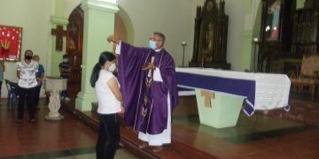 Inicio de la Cuaresma: Ceniza en la Cabeza