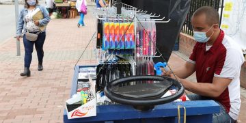 Los venezolanos ven en la regularización una esperanza de futuro en Colombia