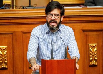 Se conforma en Venezuela una «mesa nacional» para acceder al mecanismo Covax