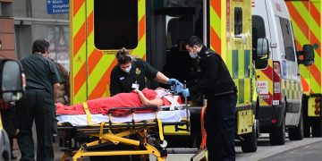 El Reino Unido frena el avance de la tercera ola, con 621 muertes en 24 horas