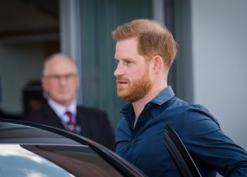 El príncipe Enrique acepta una compensación del Mail On Sunday por difamación