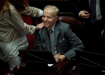 Muere Carlos Menem, el carismático presidente argentino de los frenéticos 90