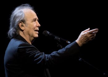 Un libro exalta al Serrat de los poetas que popularizó a Machado en América