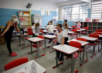 Las clases presenciales regresan en Sao Paulo tras casi un año de pandemia