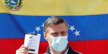 Acusan a Leopoldo López de planear ataque con bombas a la AN